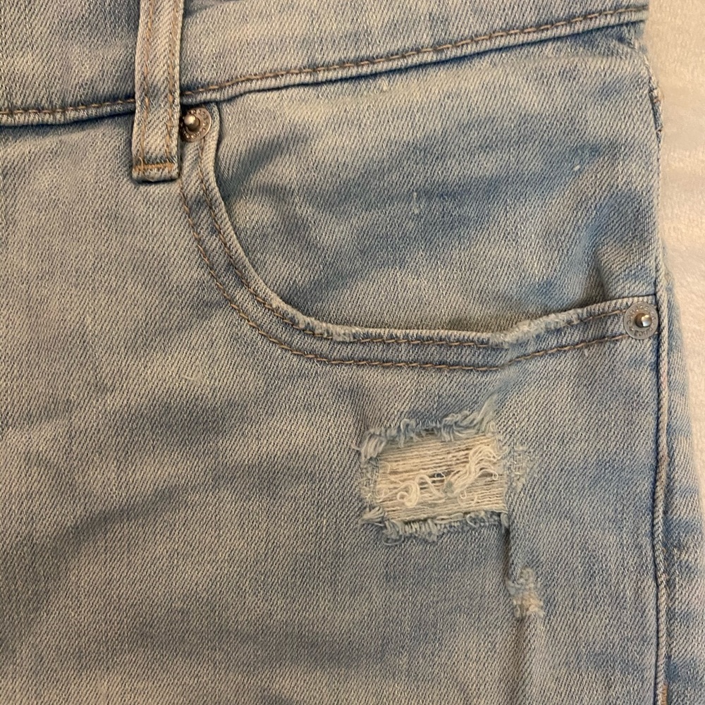 High Rise Denim Shorts - Picture 5 of 5